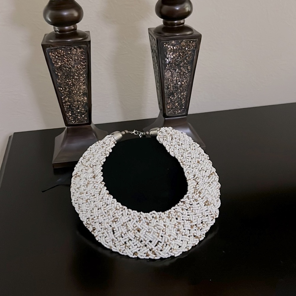 Statement necklace